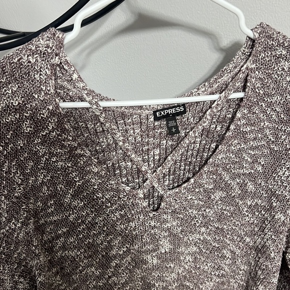 Sweater - Picture 3 of 4